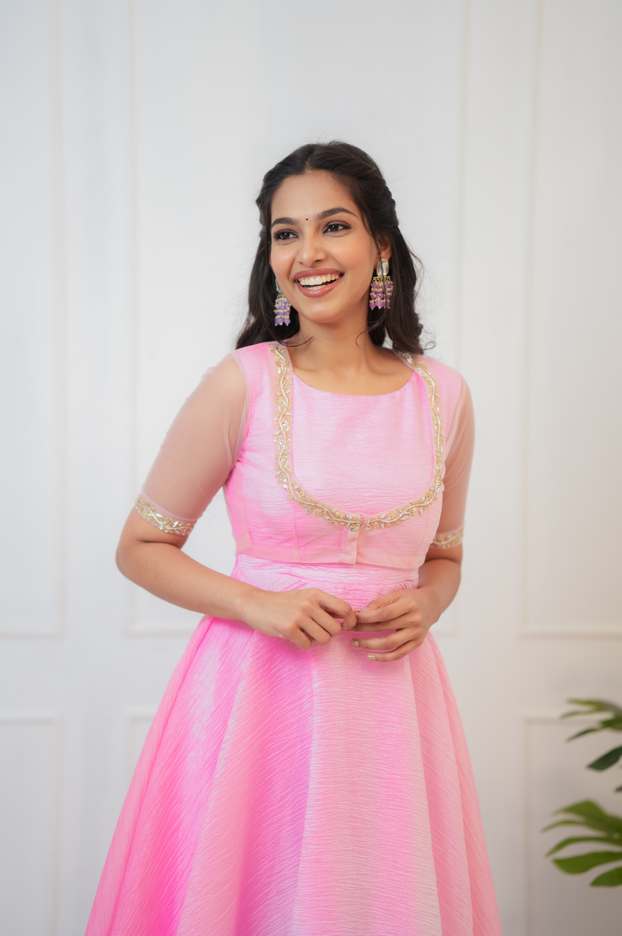 Jaanu Collection
Premium Designer Anarkali